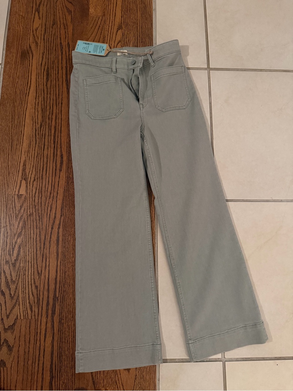 Faherty Wide-Leg Pants in Light Sage